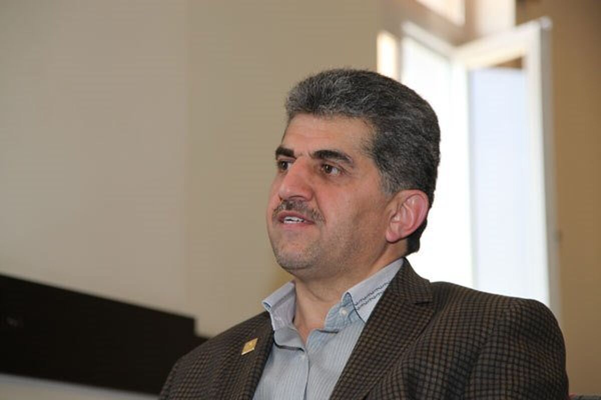 محمود خدادوست