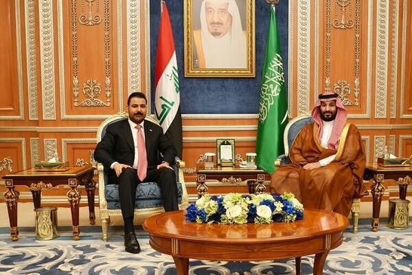 نخست‌وزیر عراق با ولی‌عهد عربستان با محوریت تحولات منطقه دیدار کرد