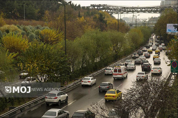هوای تهران امروز در وضعیت نارنجی و ناسالم برای گروه‌های حساس قرار گرفت