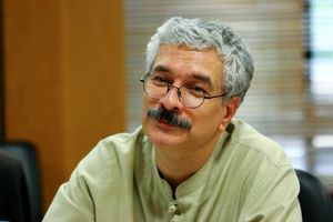 ملاک های داورى آثار گرافیک در جشنواره تجسمی فجر