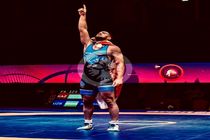 عظیمی آمریکا را در نیمه‌نهایی امیدهای جهان با نتیجه ۱۳ بر ۳ شکست داد