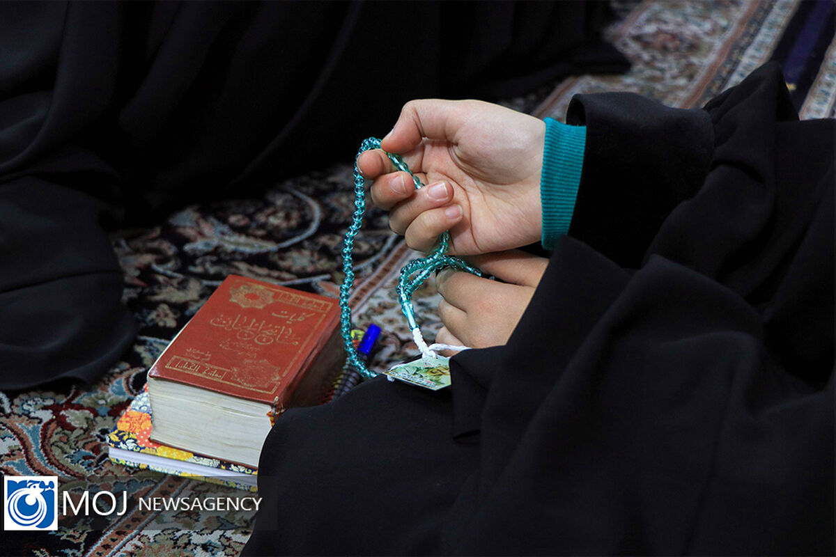 اعتکاف دانش‌آموزان مدارس امام رضا (ع)