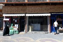 طرح یکسان سازی تابلوهای واحدهای تجاری نوشهر به صورت مشارکتی