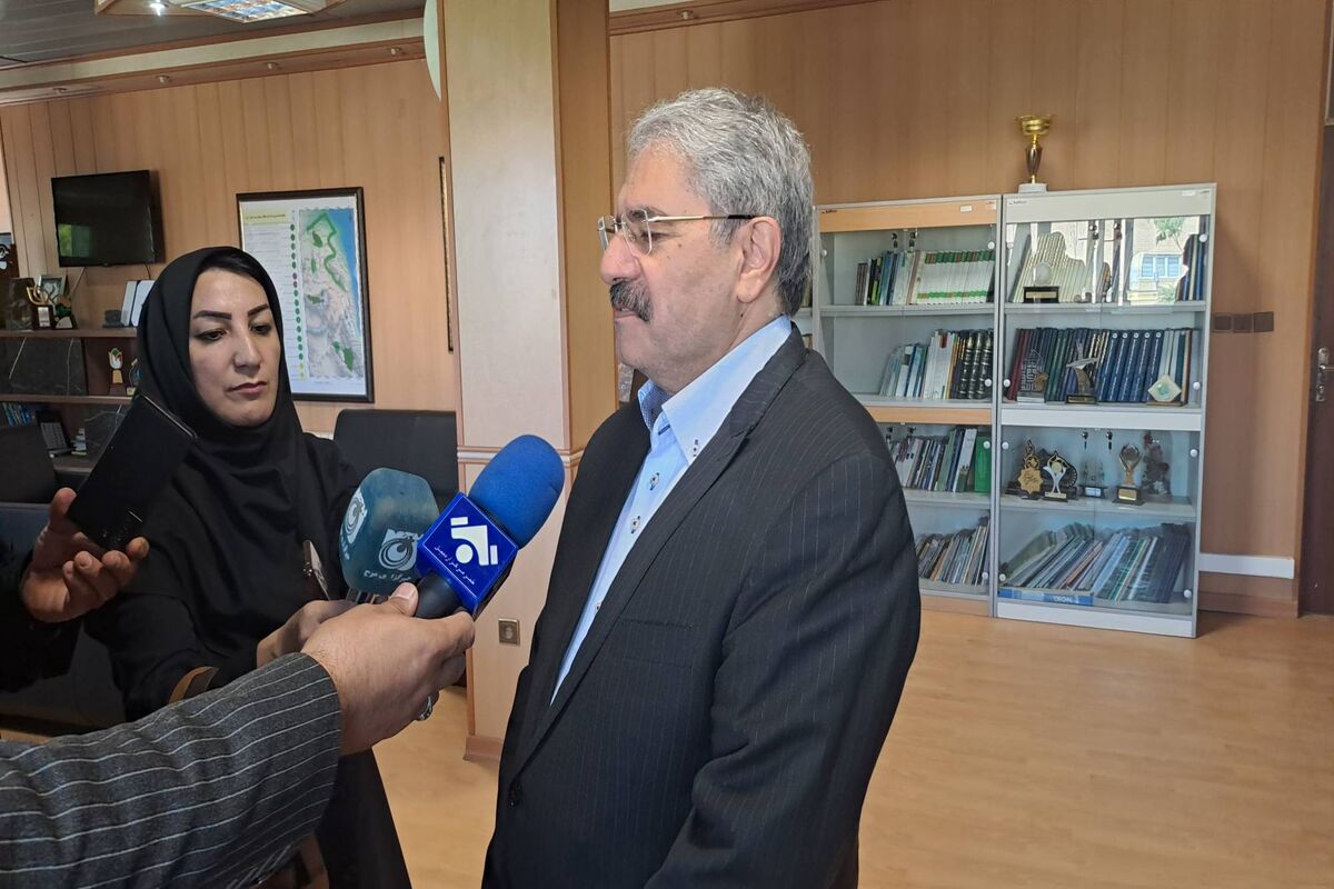 احمد لاهیجان زاده در اردبیل