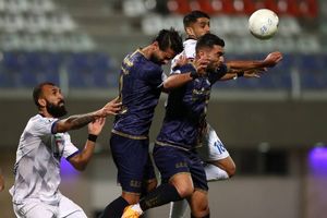 برتری یک بر صفر استقلال مقابل گل‌گهر در نیمه نخست