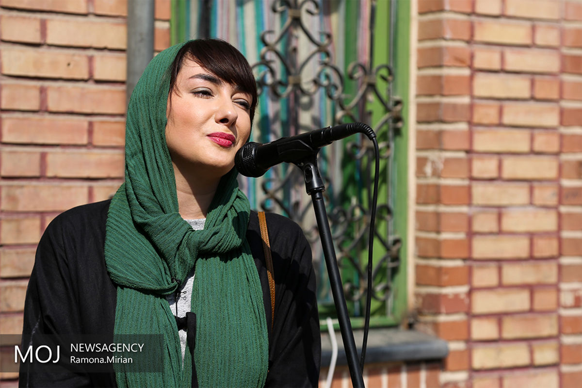 هانیه توسلی در مدرسه انجمن حمایت از کودکان کار 