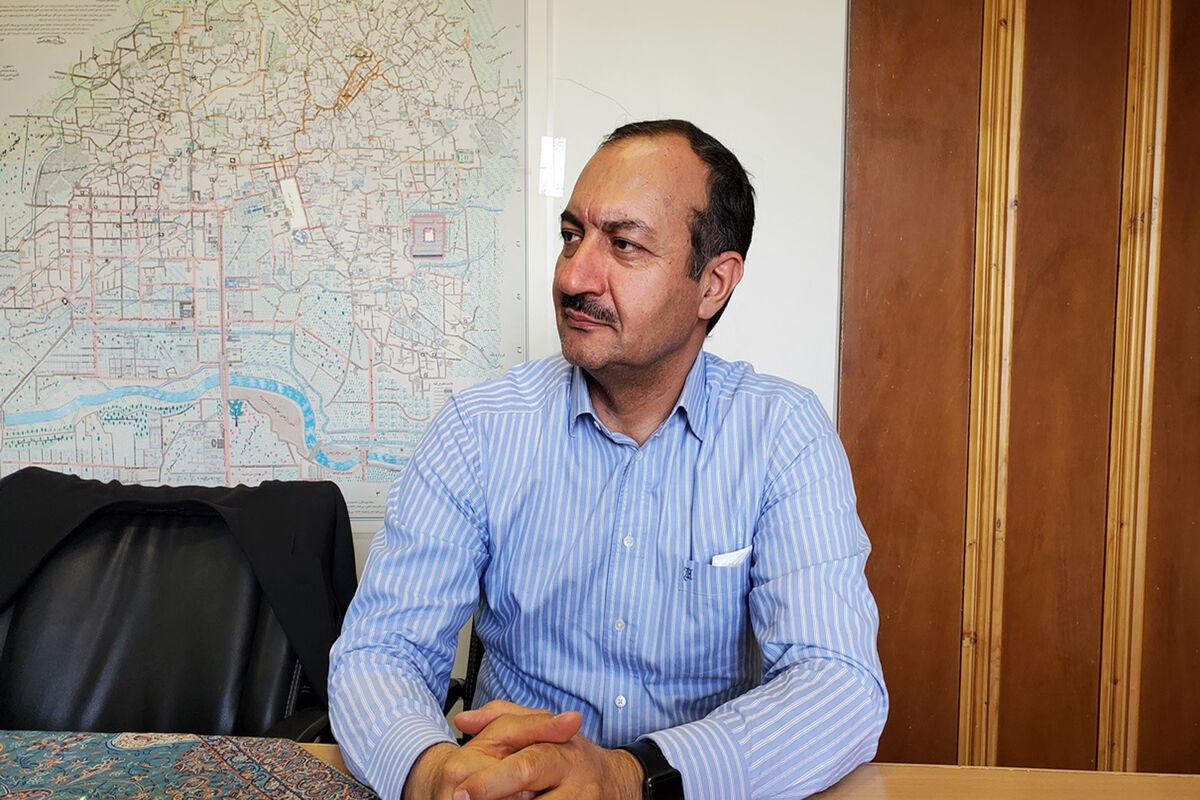 مدیر عامل شرکت پویش بازرگان ذوب آهن اصفهان