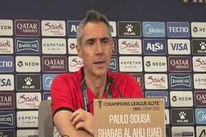تراکتور تیمی باکیفیت است و عملکرد بدنی و فیزیکی تیم بالا است