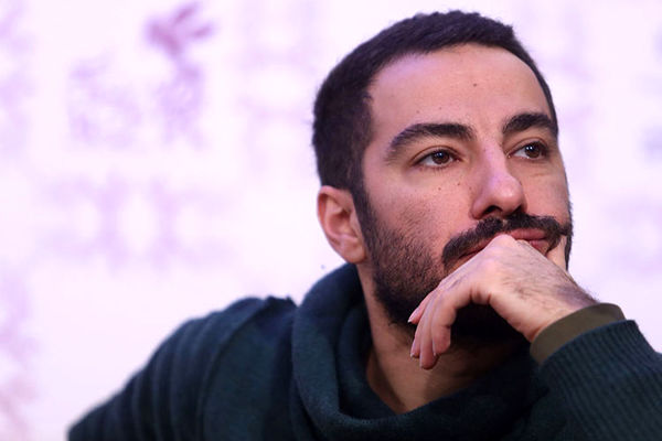 نوید محمدزاده با «پرنده‌ی سیاه» به صحنه تئاتر بازمی‌گردد