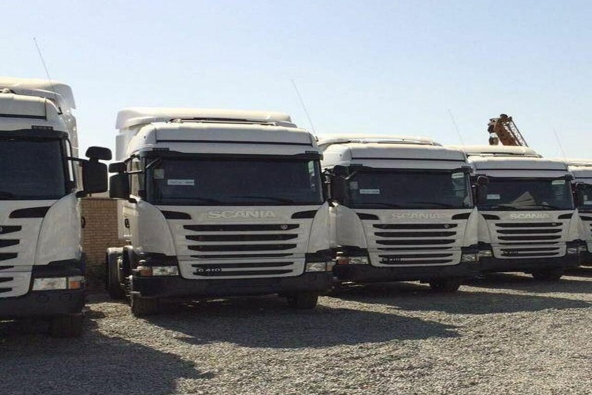 نمایشگاه‌داران اتومبیل سنگین