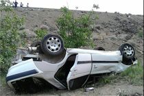 5 مصدوم در اثر واژگونی سواری روآ در محور نجف آباد- تیران