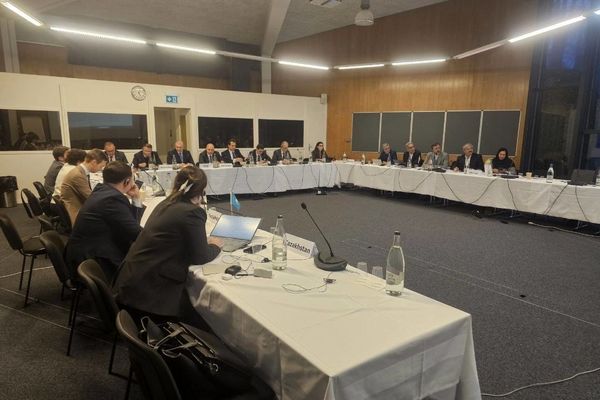 نشست گروه کاری ویژه ایجاد دبیرخانه کنوانسیون تهران برای حفاظت از محیط زیست دریای خزر برگزار شد