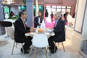 آمادگی کامل میربیزینس بانک در ارائه خدمات مالی به فعالان اقتصادی و بازرگانان داخلی و خارجی
9.15