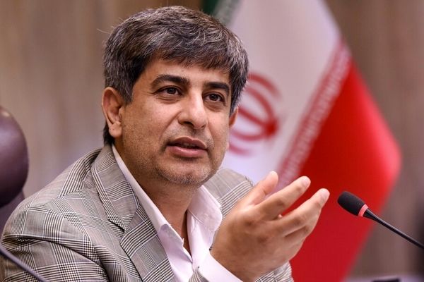 عرضه های متوالی در دو هفته اخیر؛ نسخه فولاد مبارکه برای پایداری تولید صنایع