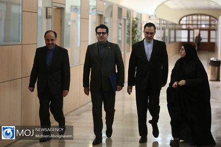 نشست خبری سخنگوی وزارت امورخارجه - ۳۰ دی ۱۳۹۸