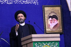 حضور در راهپیمایی ۲۲ بهمن وظیفه ملی و دینی است