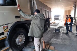  بیش از ۴۵ هزار خودرو‌ی سنگین به مراکز معاینه فنی مراجعه کردند
