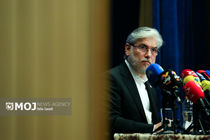 وزیر علوم خبر از تأمین هزینه دفاع حقوقی برای رفع تحریم دانشگاه شریف داد