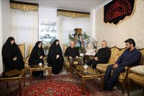 علی لاریجانی با خانواده سپهبد شهید محمد حسین باقری دیدار کرد