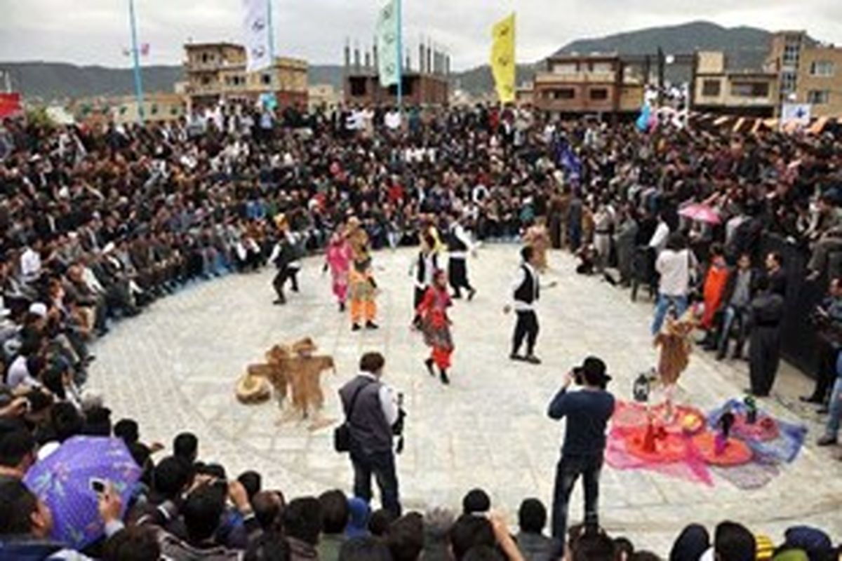 تئاترخیابانی