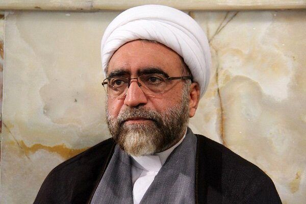 برنامههای صدا و سیما باید رنگ و بوی دینی داشته باشد