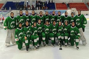 امیدهای هاکی روی یخ بانوان ایران برابر امارات پیروز شدند