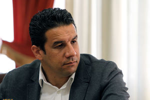 اتفاق خاصی رخ نداد که منجر به اخراجم شود