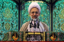 محور دفع خطر داعش  سپاه پاسداران است /  زمین نباید از حجت خدا خالی بماند