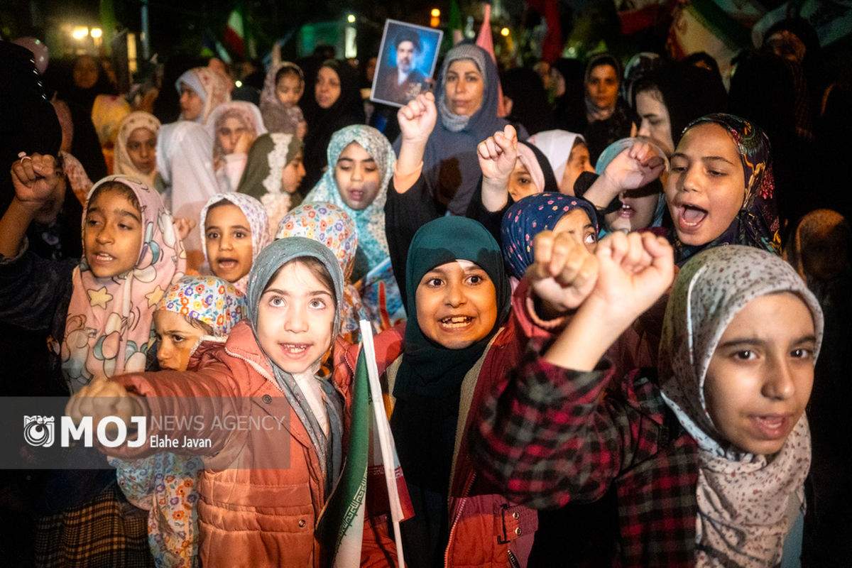 اجتماع دختران کشور دوست