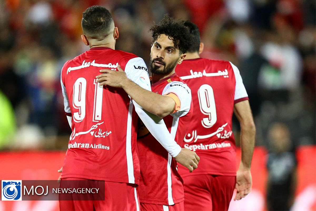 دیدار تیم های فوتبال پرسپولیس و ملوان