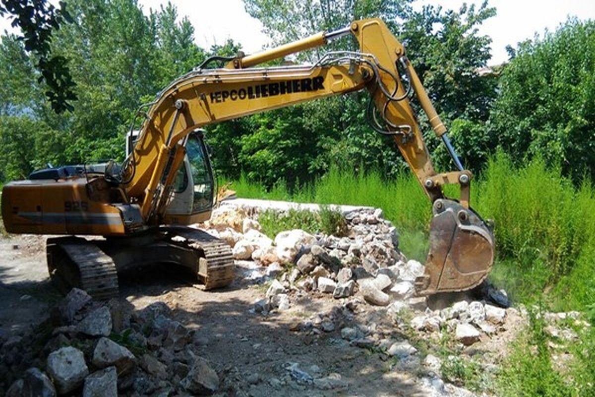 ساخت غیرمجاز