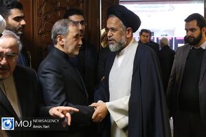 ختم همشیره علی‌اکبر ولایتی