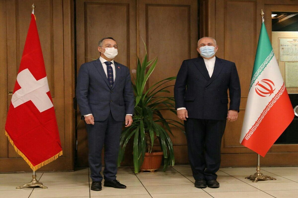 دیدار ظریف و وزیر خارجه سوئیس