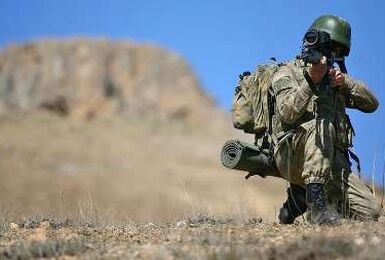 المیادین از نظارت ترکیه بر تحویل سلاح توسط پ.ک.ک در عراق خبر داد