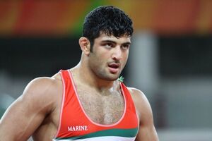 مراسم تجلیل از علیرضا کریمی برگزار شد