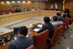 باید با یک انسجام و اتحاد داخلی با تهدیدات مقابله نماییم