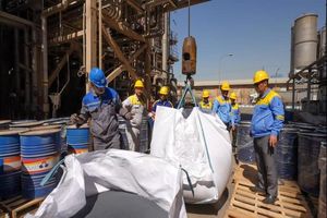 انجام نخستین تعمیرات اساسی رآکتورهای کلیدی بدون توقف تولید در پتروشیمی بوعلی سینا 