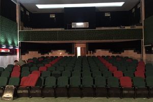 مدیر کل سینمای حرفه‌ای از سینما «آبادان» بازدید کرد