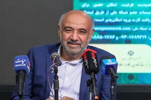 پیگیری طرح‌های حوزه گیاهان دارویی، پوشاک و صنایع محلی توسط وزیر کار