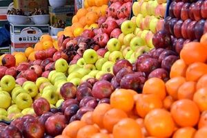 ذخیره سازی هزار و دویست تن میوه شب عید در هرمزگان