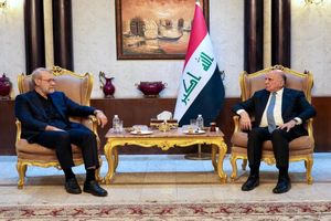 تأکید لاریجانی و وزیر خارجه عراق بر توسعه خطوط ریلی مشترک