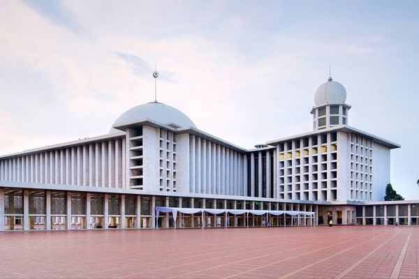  مسجد استقلال جاکارتا میزبان محفل قرآنی شد