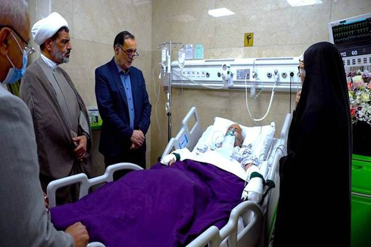 رئیس بنیاد شهید