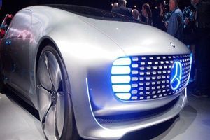 رونمایی دایملر از خودروی برقی