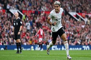 بارسلونا ۶۰ میلیون یورو می دهد که مهاجم لیورپول را بخرد