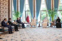 وزیر امور خارجه ایران و امیر دولت قطر دیدار کردند