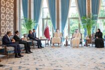 وزیر امور خارجه ایران و امیر دولت قطر دیدار کردند