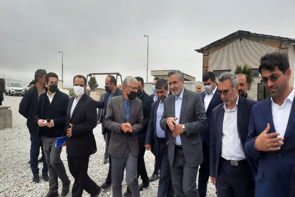 بازدید معاون رئیس جمهور از شهرک صنعتی اردبیل