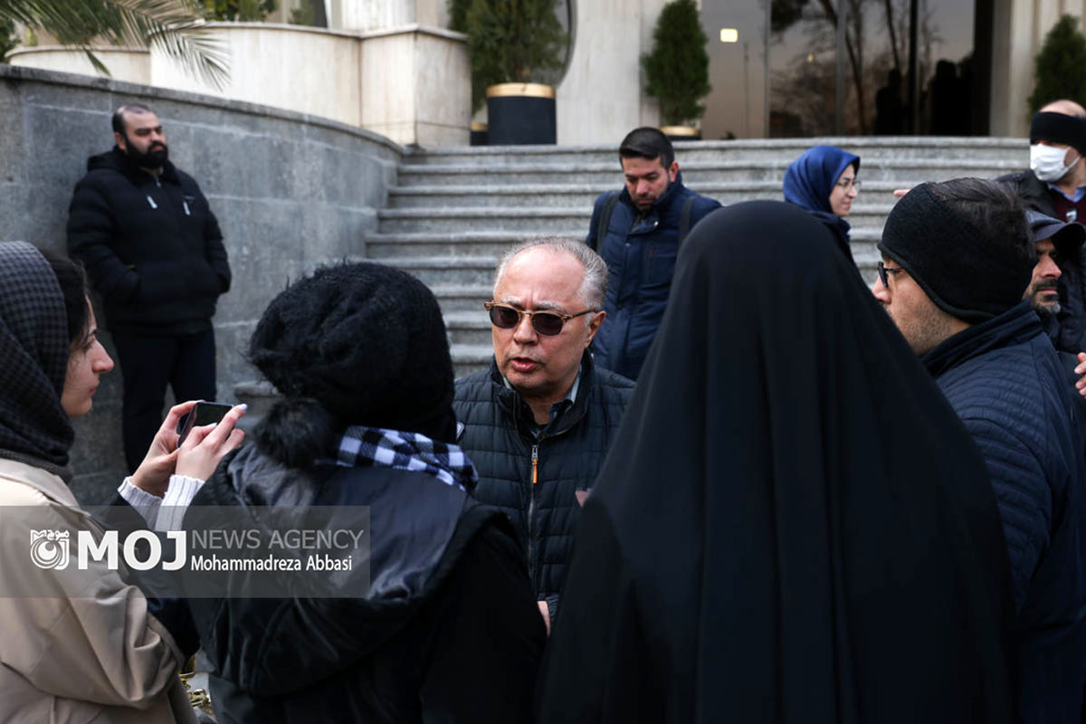 حاشیه جلسه هیات دولت -  ۸ اسفند