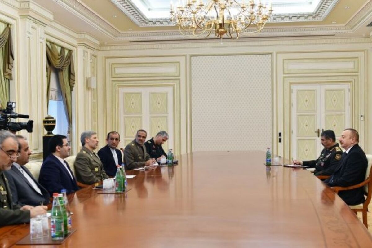 وزیر دفاع